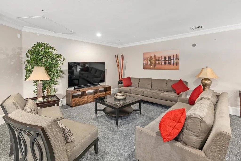 https://cdn.realtyfeed.com/cdn/127/306544815/226e873373c34209fc56820683c31427.webp