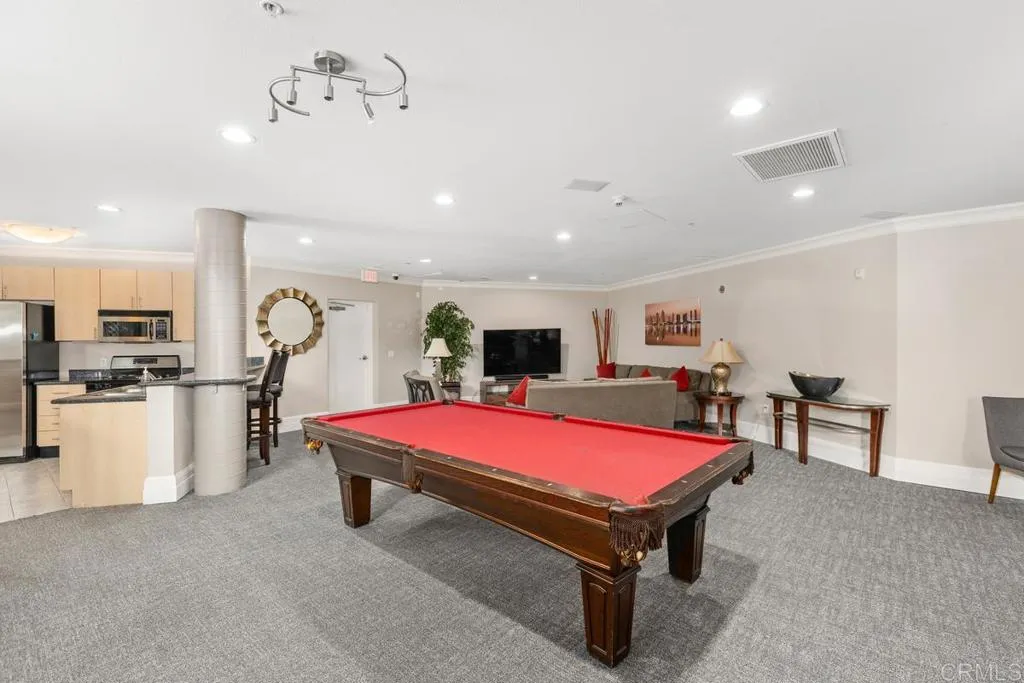 https://cdn.realtyfeed.com/cdn/127/306544815/48cd3be227698bf923c207788edecab8.webp