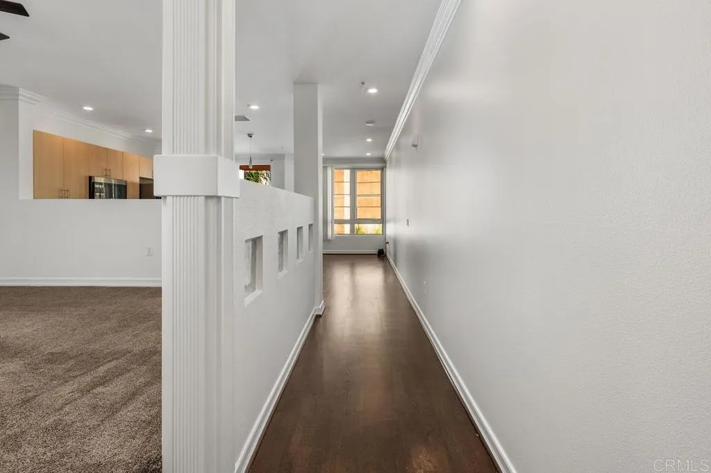 https://cdn.realtyfeed.com/cdn/127/306544815/54877c4506a1d6d88e5848ab2f580704.webp