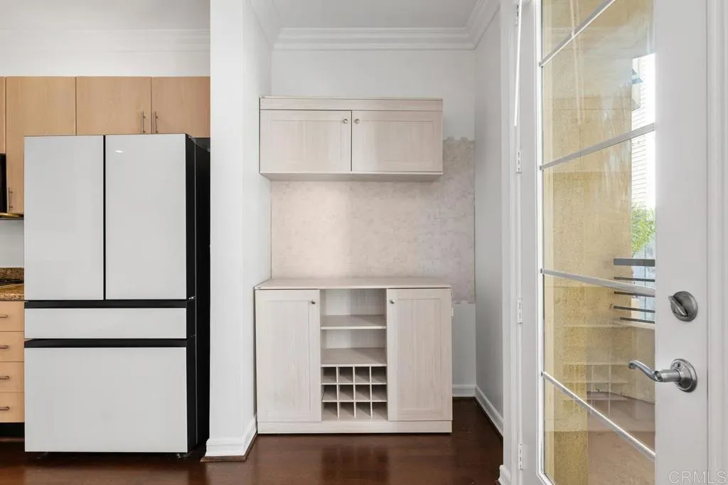 https://cdn.realtyfeed.com/cdn/127/306544815/ae12b5e55bf57b37079f6234038c98f4.webp