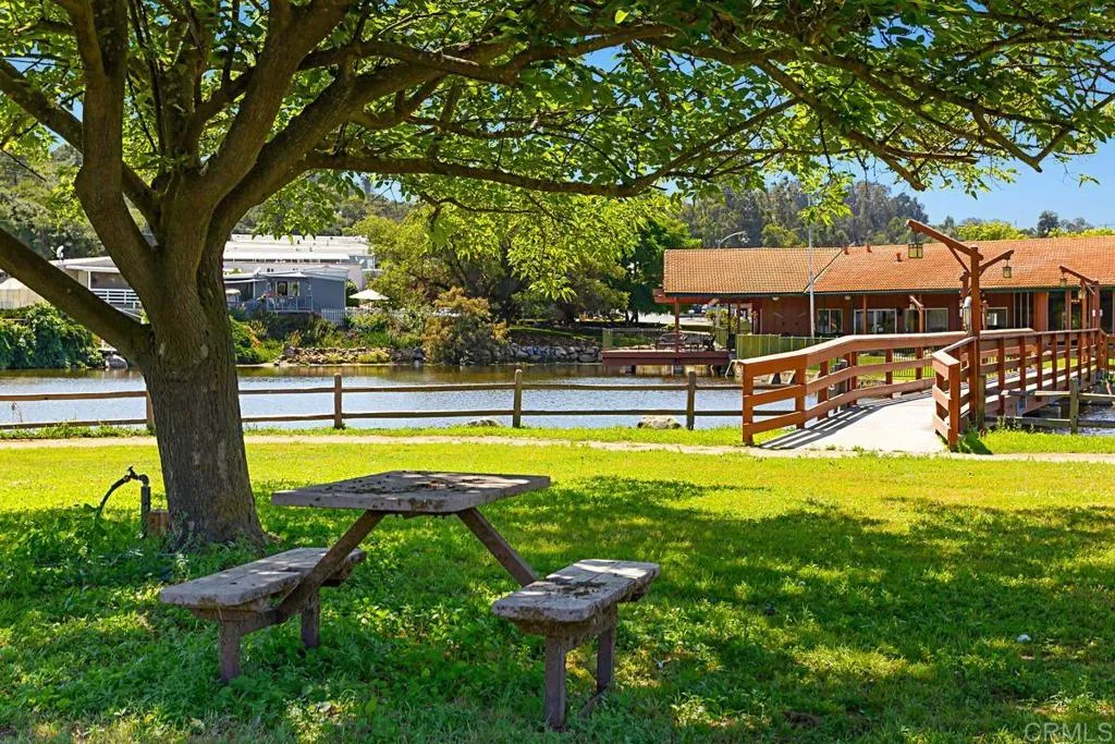 https://cdn.realtyfeed.com/cdn/127/306544847/3847e8675fb9b8f6f53872fece59205b.webp