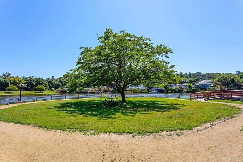 https://cdn.realtyfeed.com/cdn/127/306544847/4d89d63802290cc13ab1eb8ba220f8b9.webp