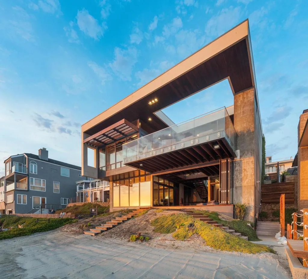 https://cdn.realtyfeed.com/cdn/127/306544858/7076845e12a006c78f171435e6f269b4.webp