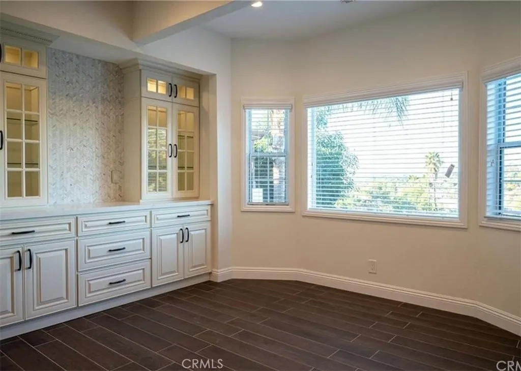 https://cdn.realtyfeed.com/cdn/127/306544866/5814f85307dabc656c3b8c00b828bdf1.webp