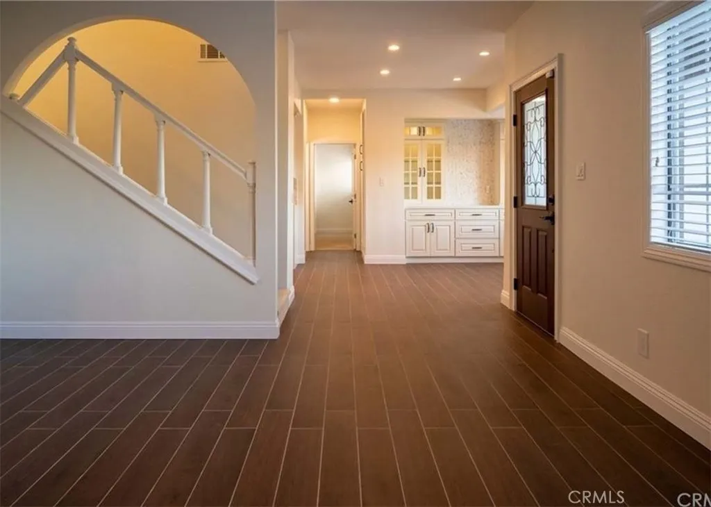 https://cdn.realtyfeed.com/cdn/127/306544866/eaa21eae74eadf24a80f674479e38924.webp