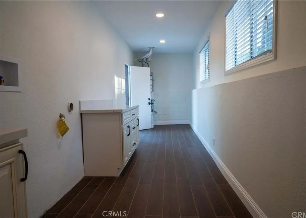 https://cdn.realtyfeed.com/cdn/127/306544866/f97a3e12c79a27bd334491347887f8d3.webp