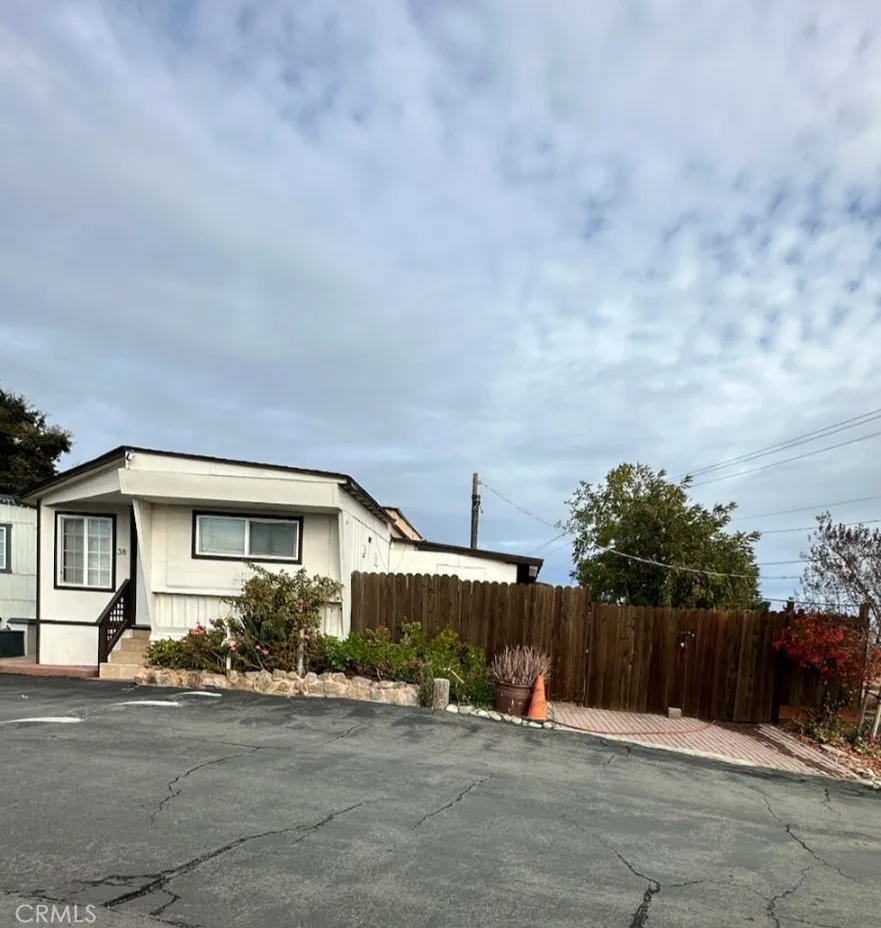 675 W Oakland UNIT G2, Hemet, CA, 92543