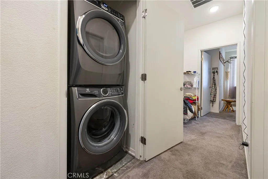Photo #16: SW25218904 Listing: Photo #16
