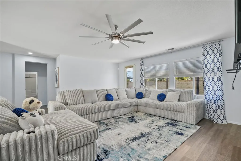 35405 Calendula Cir., Winchester, CA, 92596