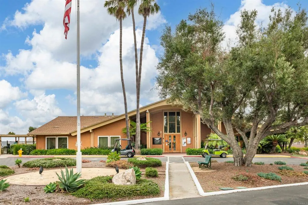 Photo #31: NDP2509121 Listing: Photo #31