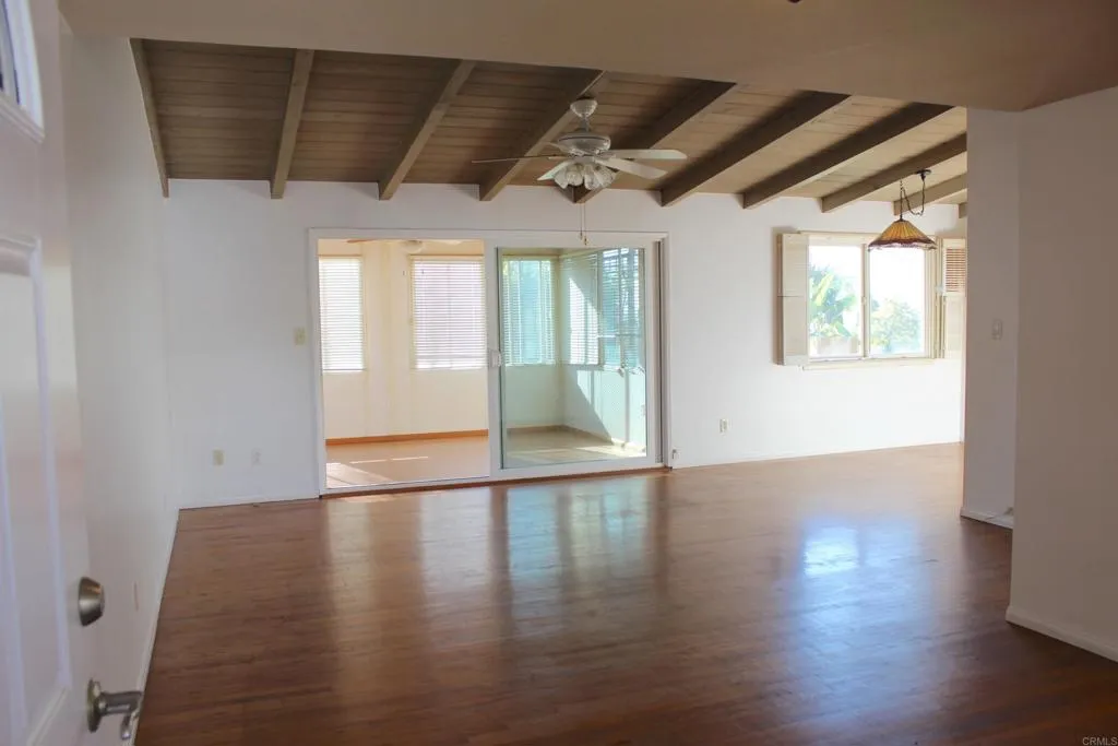 https://cdn.realtyfeed.com/cdn/127/306545078/990836e819c70e70d39e6936cef66241.webp