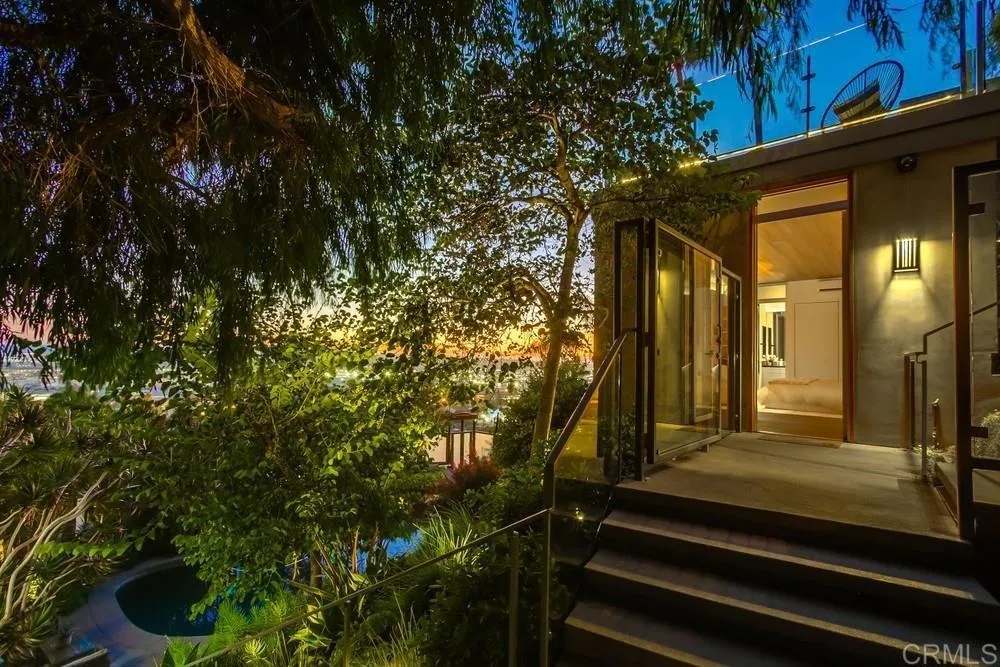 https://cdn.realtyfeed.com/cdn/127/306545139/1b6b70e2e8f5f697c6393827b5b672c2.webp