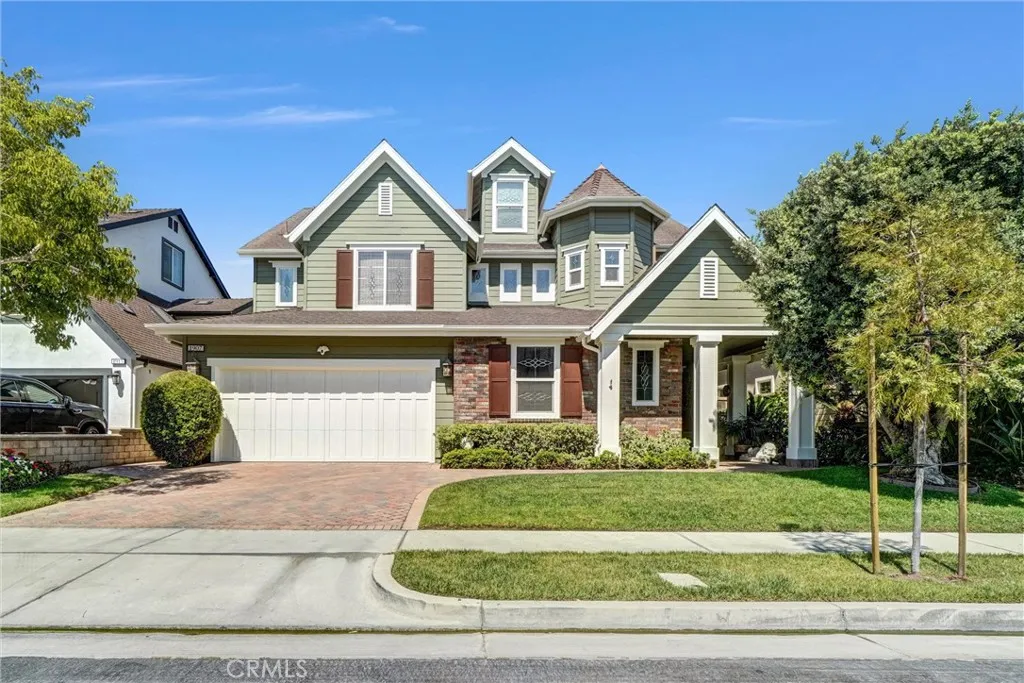 1907  Meadowbrook Drive