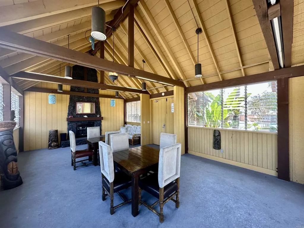 https://cdn.realtyfeed.com/cdn/127/306545227/6ec0fab452ba36d497f3625c81bdca3e.webp