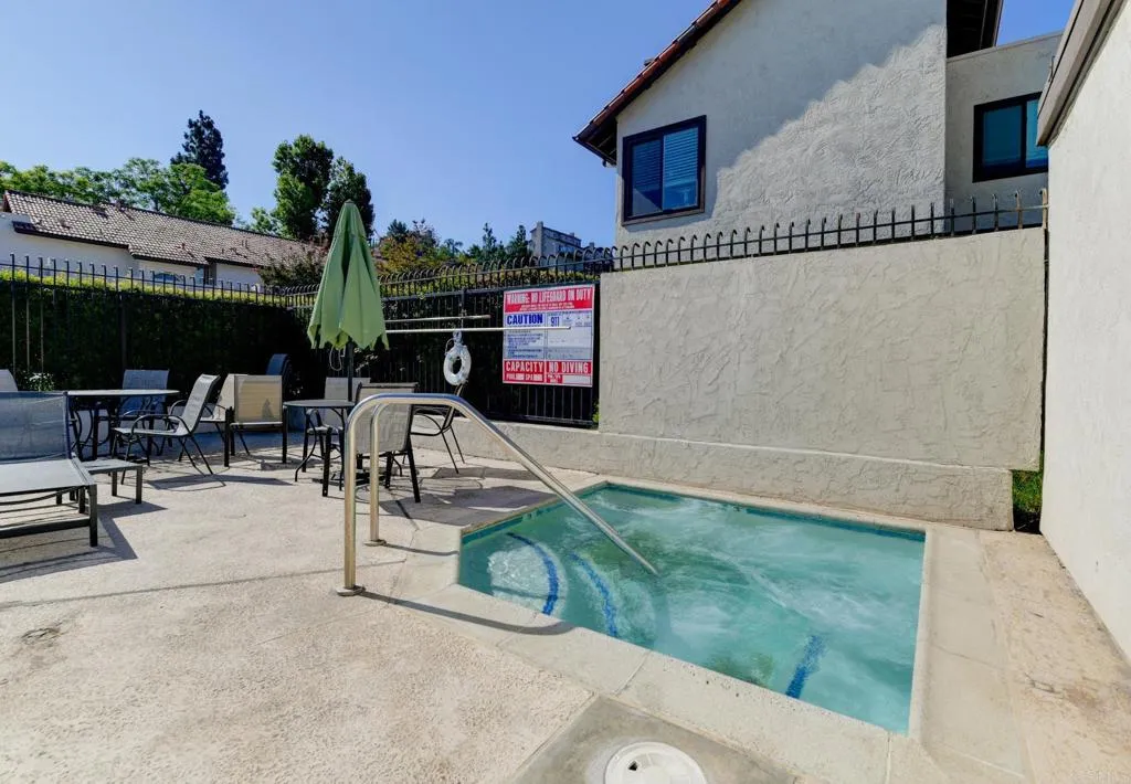 https://cdn.realtyfeed.com/cdn/127/306545318/adf992eeadaa646e214188c3840a4a8c.webp
