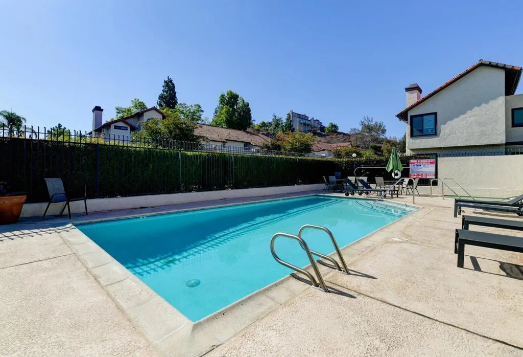 https://cdn.realtyfeed.com/cdn/127/306545318/c76e1454d0ffc1316b6e093a9dd62d70.webp