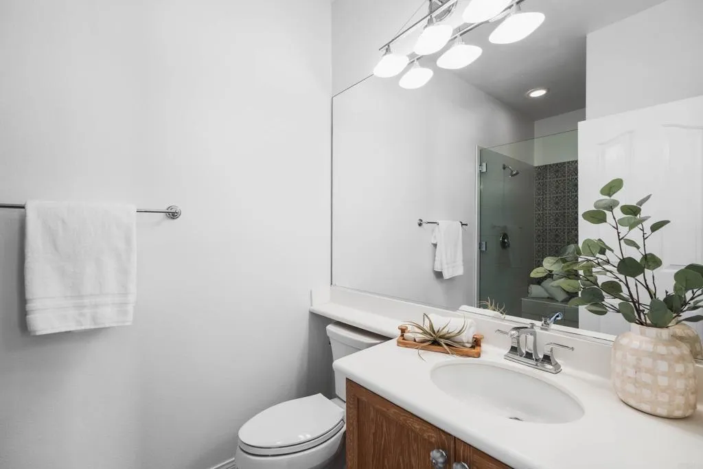 https://cdn.realtyfeed.com/cdn/127/306545331/444c8e3497a17bd57398826ee5a90fec.webp