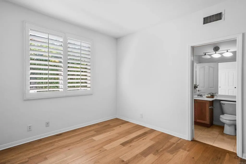 https://cdn.realtyfeed.com/cdn/127/306545331/f1c50175e218e975cc09fd5db84f1ee0.webp