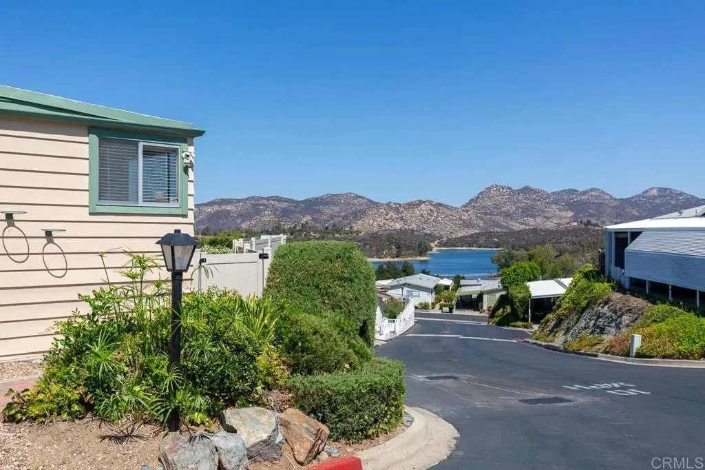 https://cdn.realtyfeed.com/cdn/127/306545413/bdd55ff868bae0d5391da868d0a32f6b.webp