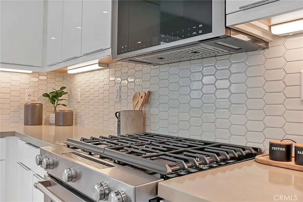 Photo #4: OC25219308 Listing 