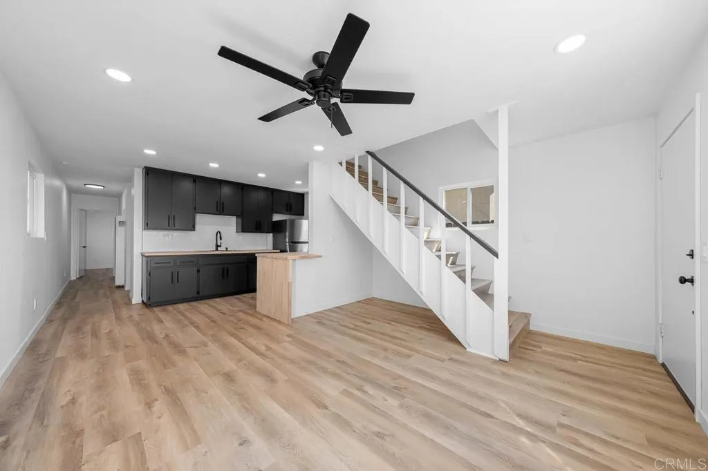 https://cdn.realtyfeed.com/cdn/127/306545492/7ba9c1b70a83c6c72c51680ab57258fc.webp