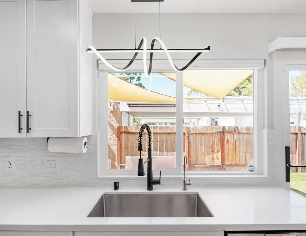 https://cdn.realtyfeed.com/cdn/127/306545507/664d74f935cf2d1965c89f58a53b8e2d.webp