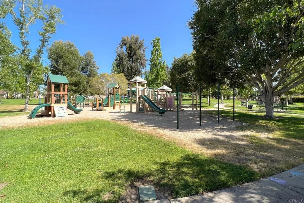 https://cdn.realtyfeed.com/cdn/127/306545507/7b1d2cadb473d8f415afad79a10d1746.webp