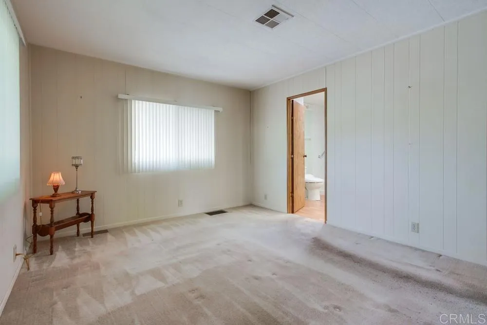 https://cdn.realtyfeed.com/cdn/127/306545531/4fd8222ac11ce0e9de7c58c0c443a466.webp