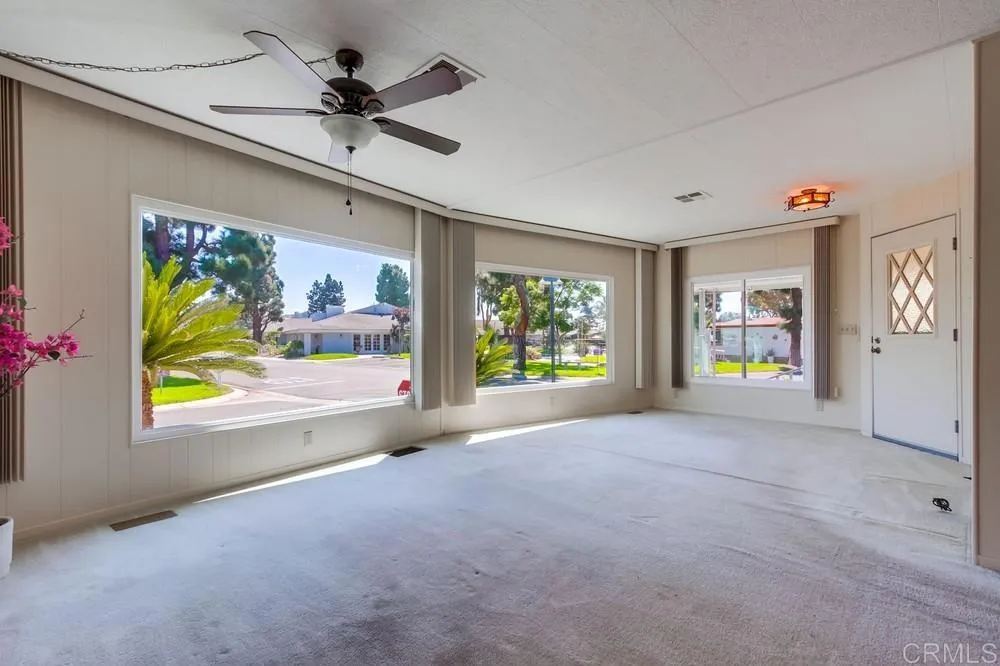 https://cdn.realtyfeed.com/cdn/127/306545531/8bf3691fe80b3cb9dcf21f9184124693.webp