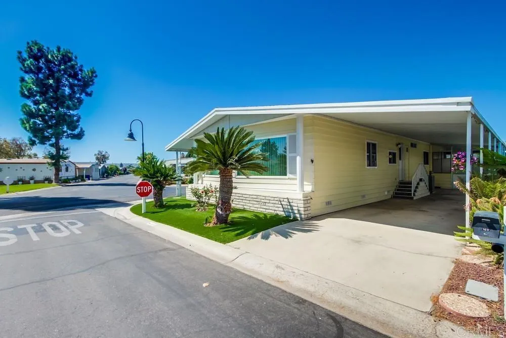 https://cdn.realtyfeed.com/cdn/127/306545531/9c82c0f28efcc85cb947e69ab73bc040.webp