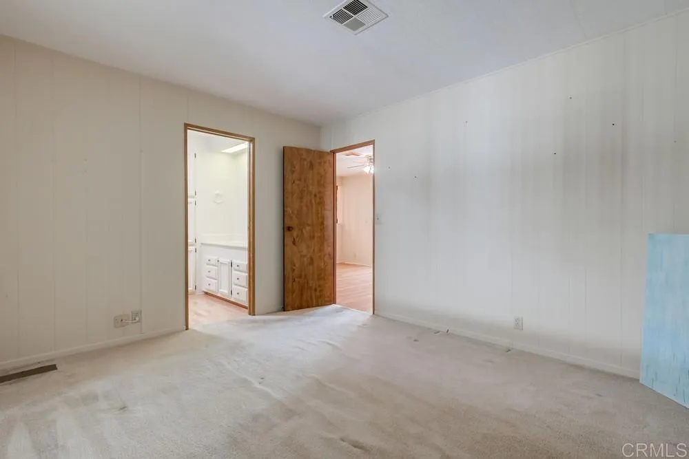 https://cdn.realtyfeed.com/cdn/127/306545531/ab72c81f9a86733df54fbe66314eea75.webp