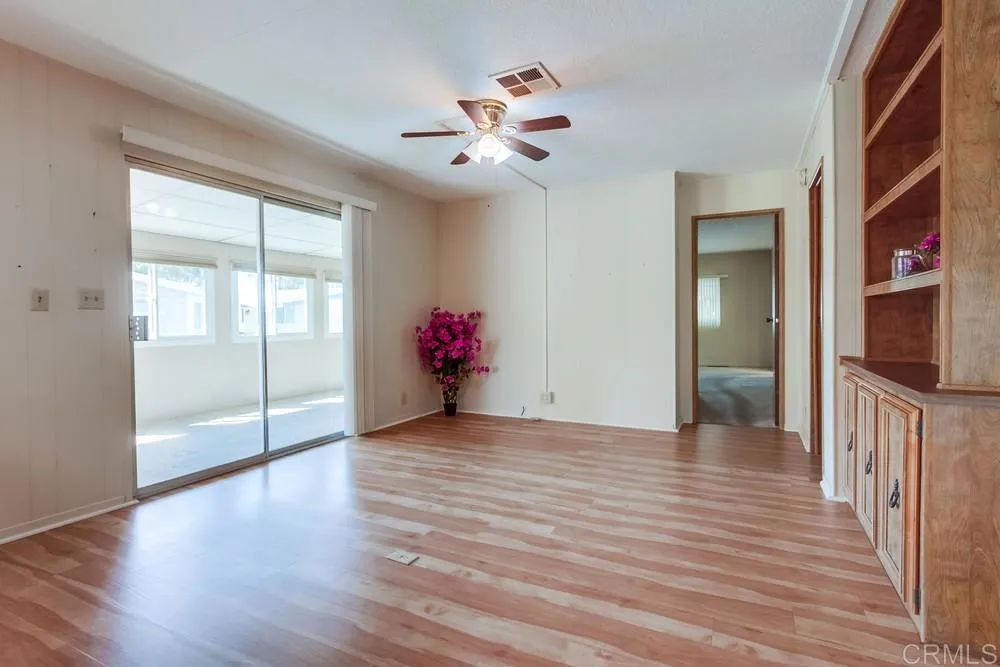 https://cdn.realtyfeed.com/cdn/127/306545531/e4e67fb6235b924825f6d76749fa5ad3.webp