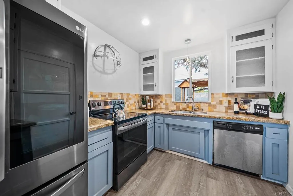 https://cdn.realtyfeed.com/cdn/127/306545533/397b29a1f80314a56a257dc0d0fb6e11.webp