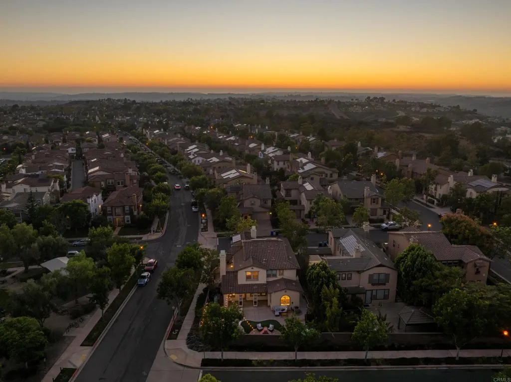 https://cdn.realtyfeed.com/cdn/127/306545548/133aa8f0121eb722d11c474d9b1726b0.webp