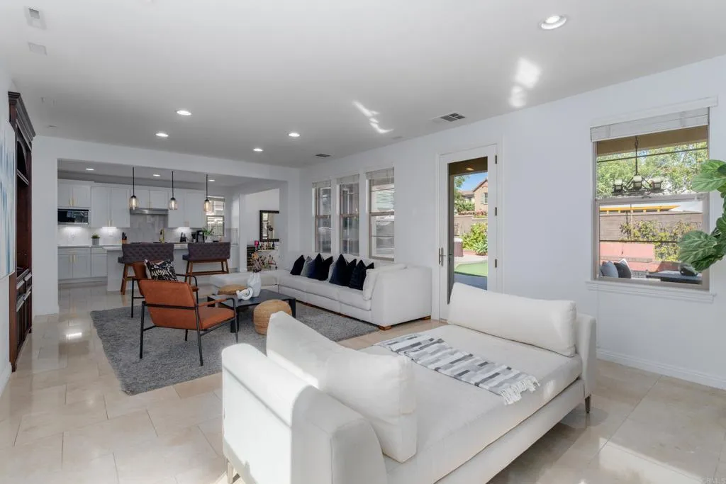 https://cdn.realtyfeed.com/cdn/127/306545548/c60ee92e9d306fc424c3b81cfb61a0ae.webp