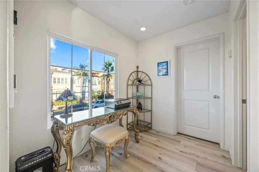 https://cdn.realtyfeed.com/cdn/127/306545552/d36f4698c21a0553b8b17b59787cadd2.webp