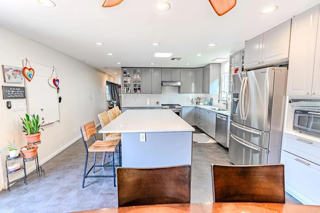 https://cdn.realtyfeed.com/cdn/127/306545554/cab58daa2f7f2e95ddc9eaa110b0ac0e.webp