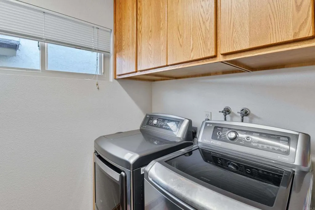 https://cdn.realtyfeed.com/cdn/127/306545564/53218ba6434f2e41ba908b393d55c5c8.webp