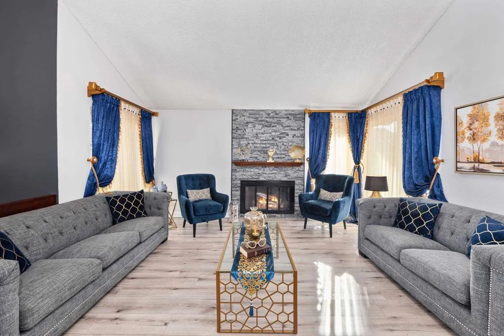 https://cdn.realtyfeed.com/cdn/127/306545564/ab928c423b664fc8349e89d8900f5d7c.webp