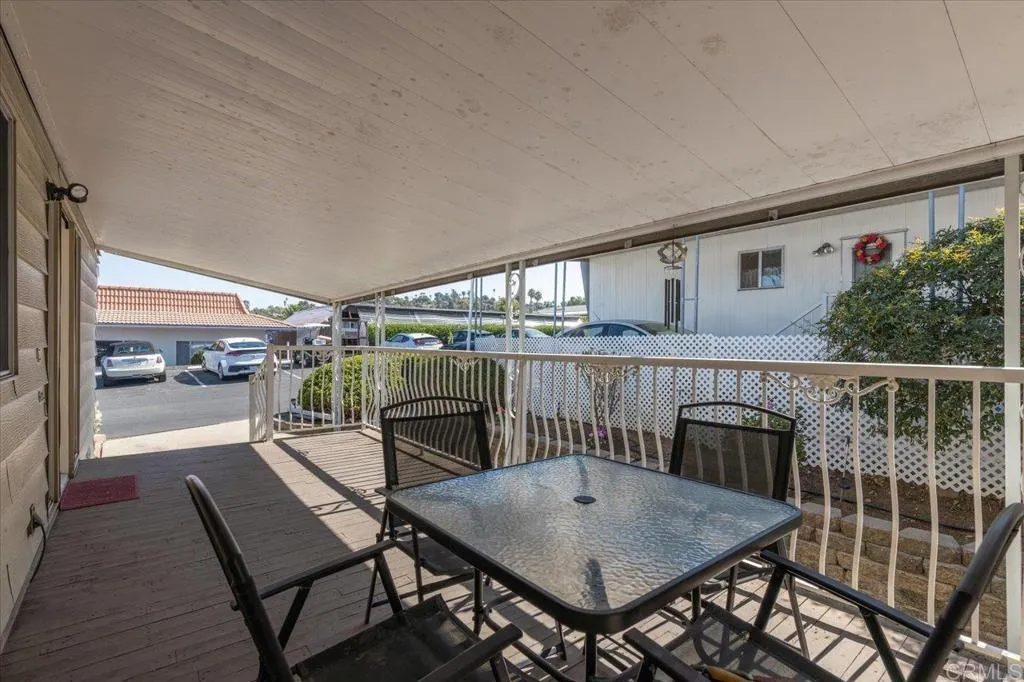 https://cdn.realtyfeed.com/cdn/127/306545579/28ecff0b23f73e710d36b44a079c8b13.webp
