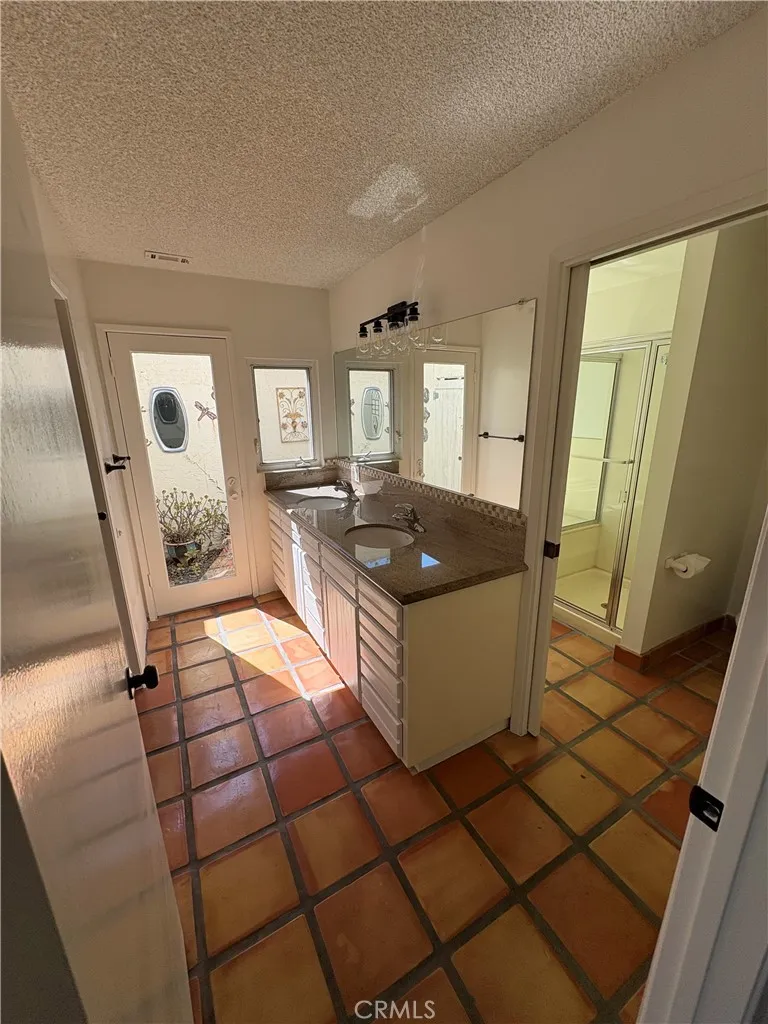 https://cdn.realtyfeed.com/cdn/127/306545591/735f43016006dc99825636d72dd9ba52.webp