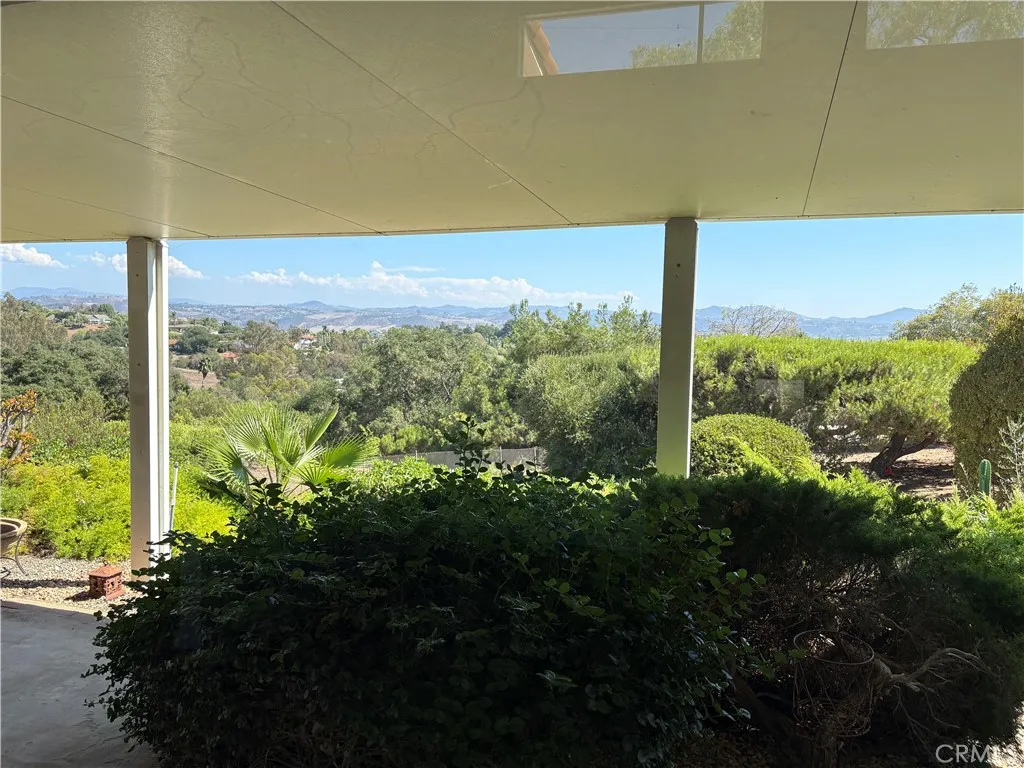 https://cdn.realtyfeed.com/cdn/127/306545591/fc9d1e2106ec5de86e8ed143eb6c5a3a.webp