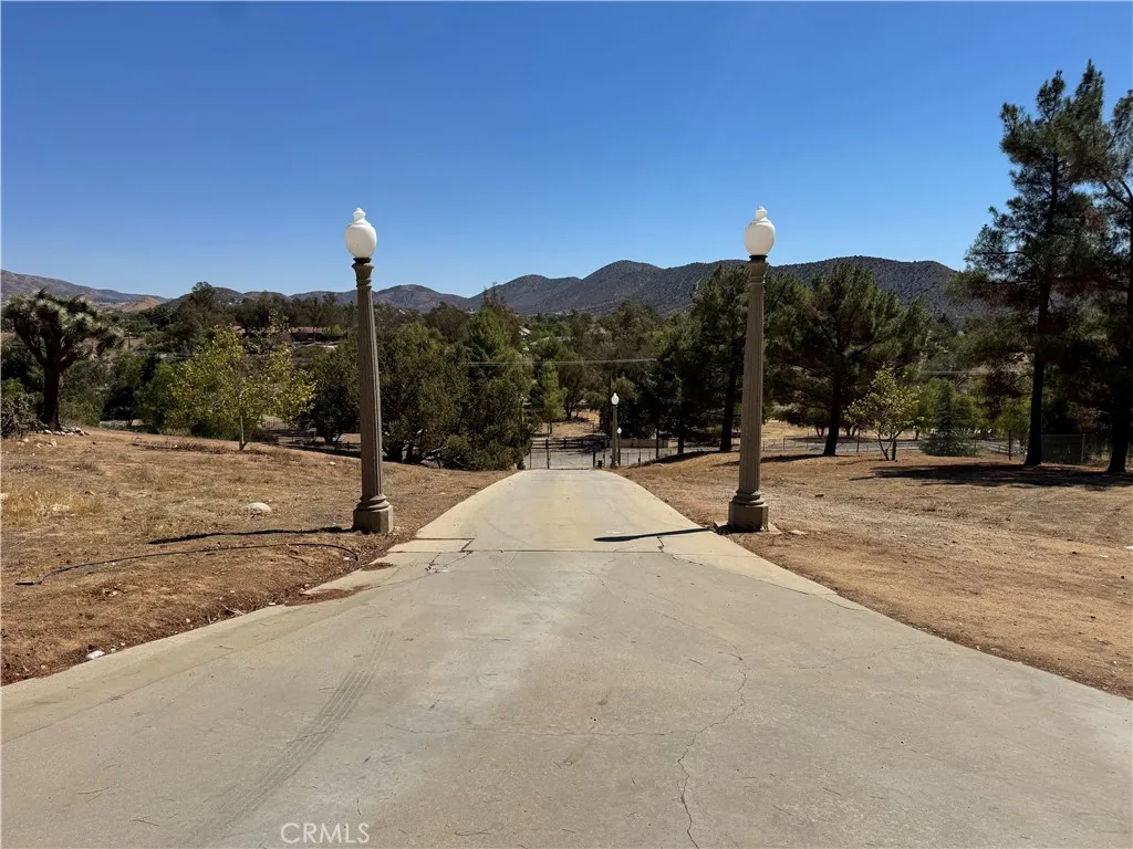34335 Agua Dulce Canyon Road, Agua Dulce, CA 91390 - Photo 2 of 37, Agua Dulce, CA