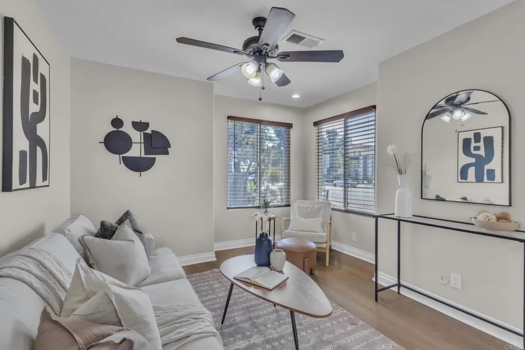 https://cdn.realtyfeed.com/cdn/127/306545599/c49a9e82015085d882b3d77d4a42590b.webp