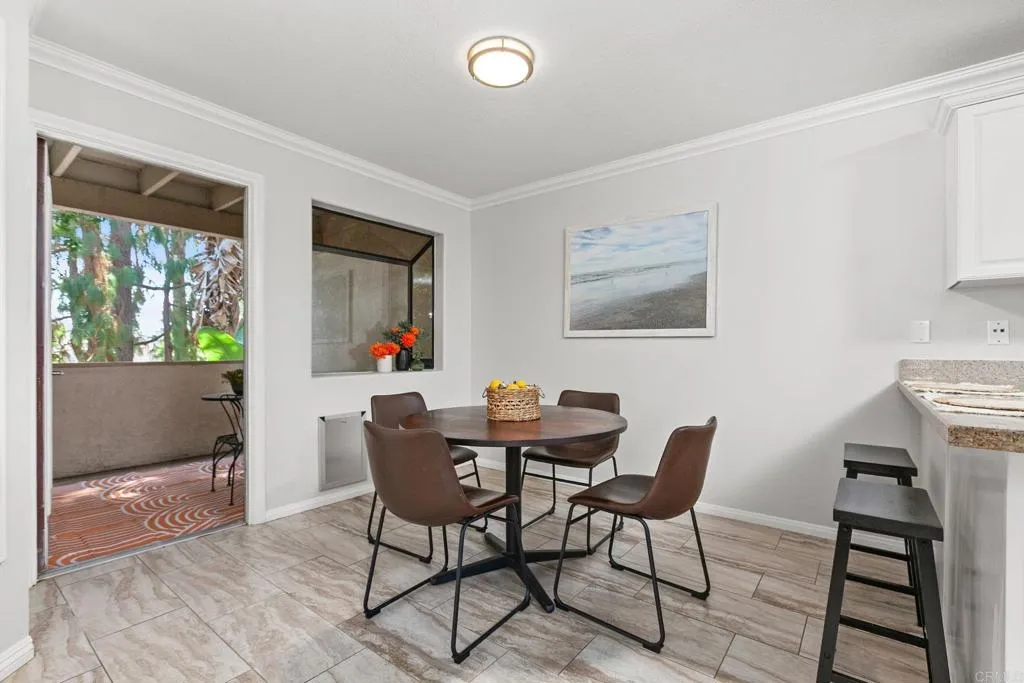 https://cdn.realtyfeed.com/cdn/127/306545601/ab1bf029b82ca7692e81c1291b7c019e.webp