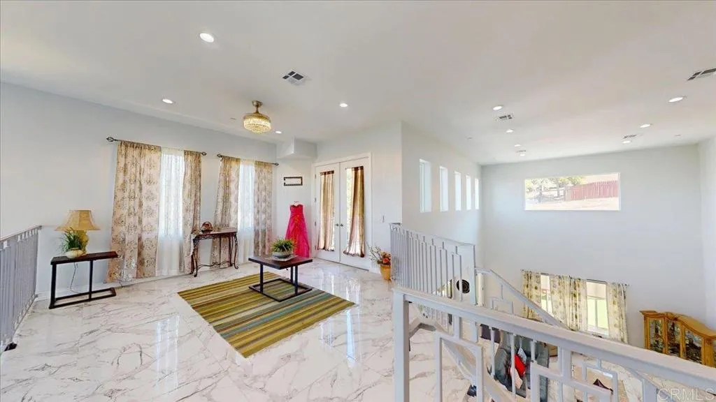 https://cdn.realtyfeed.com/cdn/127/306545671/db3901f3d0a425e9d3dc3bd89d76c3cc.webp