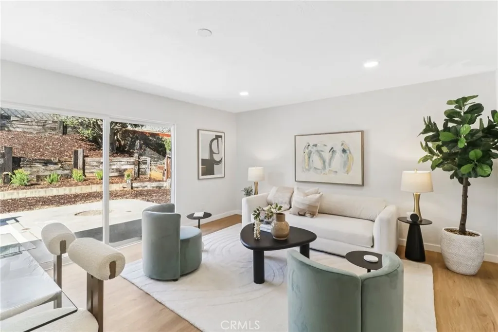 https://cdn.realtyfeed.com/cdn/127/306545859/4804ddb86f6ab33cbcd6a3284ca7196f.webp