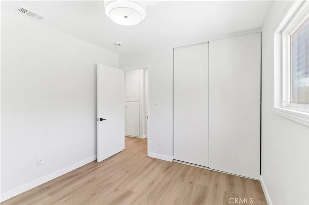 https://cdn.realtyfeed.com/cdn/127/306545859/d75f26344ade4ed75804bae9c0de8f30.webp