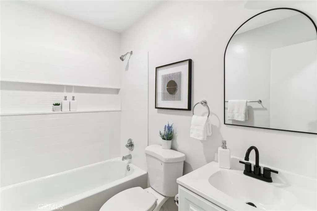 https://cdn.realtyfeed.com/cdn/127/306545859/dd8ea501d6ae0f4ebc819f2120b5bd5a.webp
