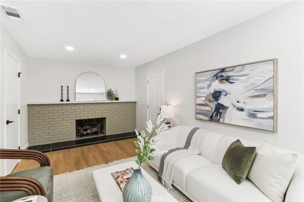 https://cdn.realtyfeed.com/cdn/127/306545859/ec531aac0c52d7b29ca58d9feaf45ed7.webp